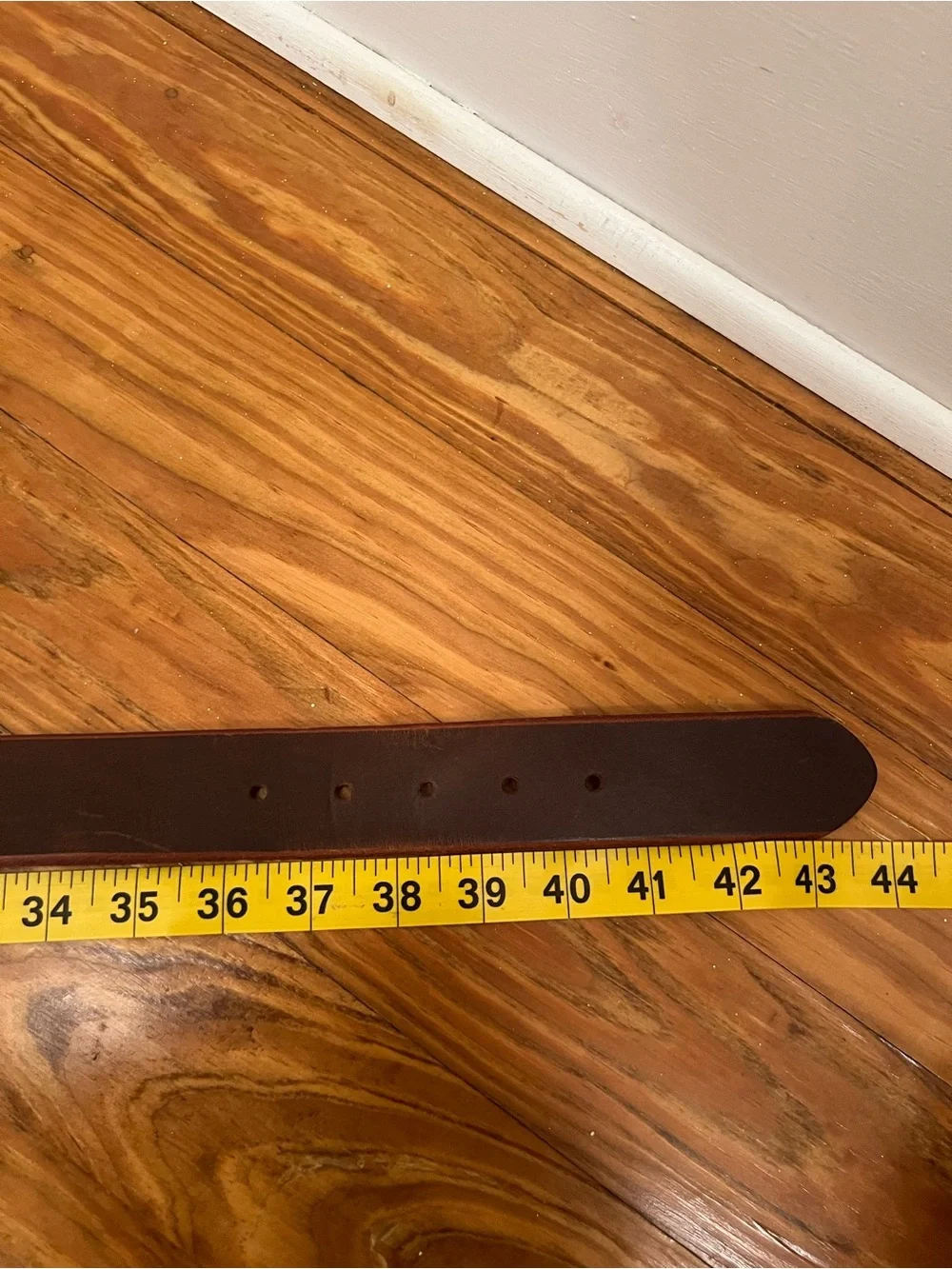 Men’s Generic Brown Genuine Leather Belt With Silver Buckle Size 36